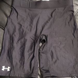 Under Armour Women's Compression Shorts